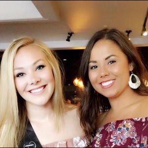 Meet your Posher, Isabelle